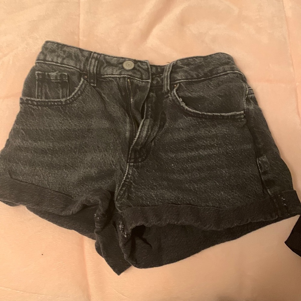 PacSun black jean shorts